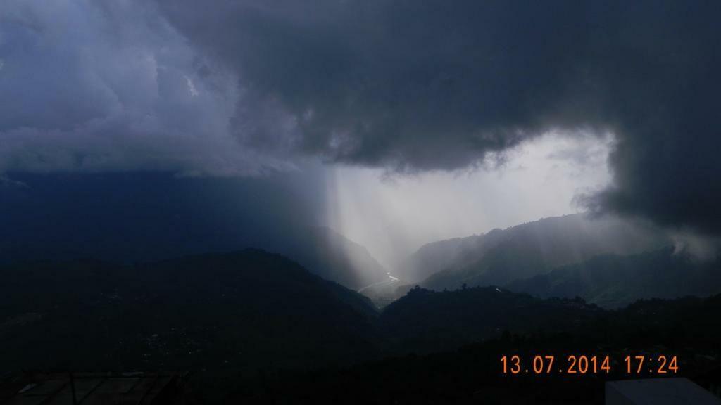 The River View Homestay Kurseong Exterior foto